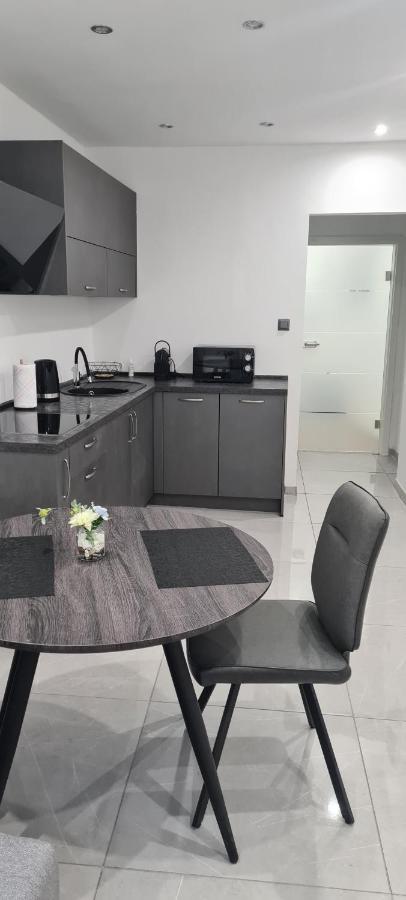 Apartman Julija 1 Ριέκα Εξωτερικό φωτογραφία